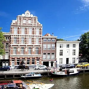 https://nes-hotel.amsterdamhotelsnl.com