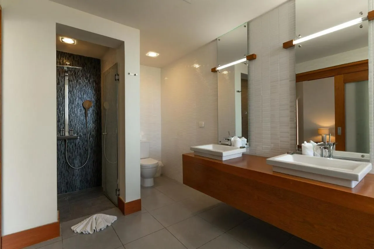 Ultravioleta Boutique Residences Καμπαρέτε 5*,